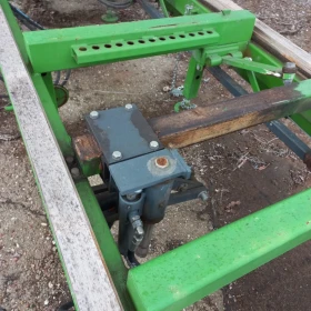 Mobile band sawmill ROLTRAC R70