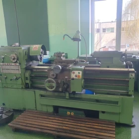 Type of lathe: CU 401 Manufacturer: Bulgarian