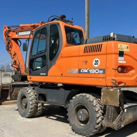 Wheel Excavator DOOSAN DX190W, year of production 2010, first owner, in very good condition