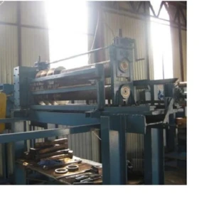 Longitudinal sheet cutting line