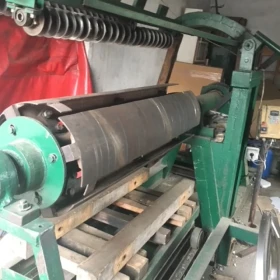 Longitudinal cutting line for sheet metal; Generator; Roller shear