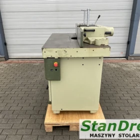 SCM T130 milling machine	