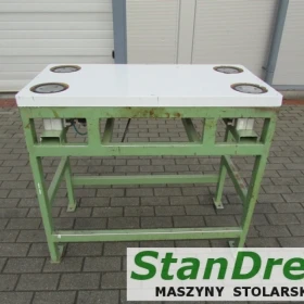 Vacuum assembly table for edge bander and drill