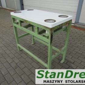 Vacuum assembly table for edge bander and drill