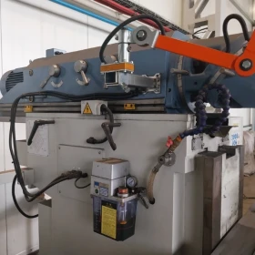 Universal Milling Machine Variomill FU 2000 E - Like New, 2020